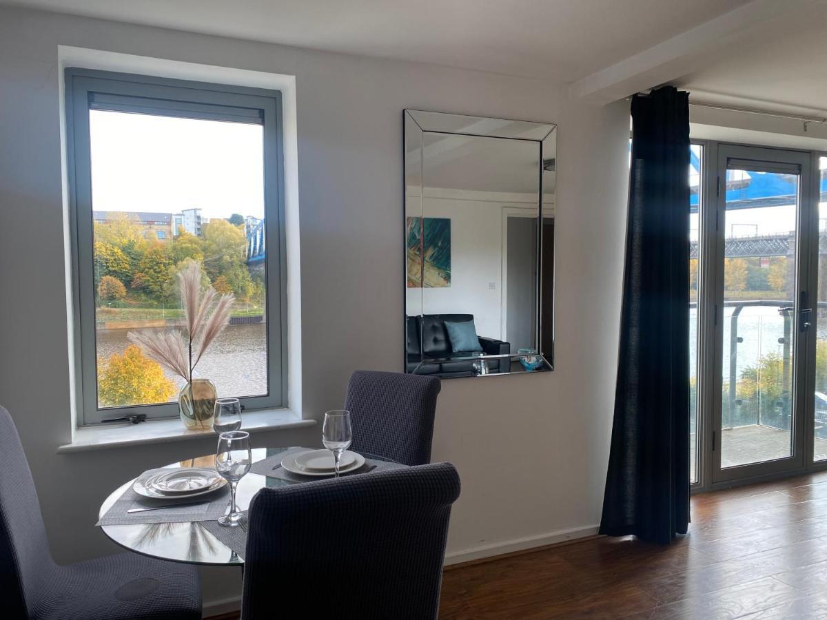 Alexander Apartments Newcastle City ภายนอก รูปภาพ