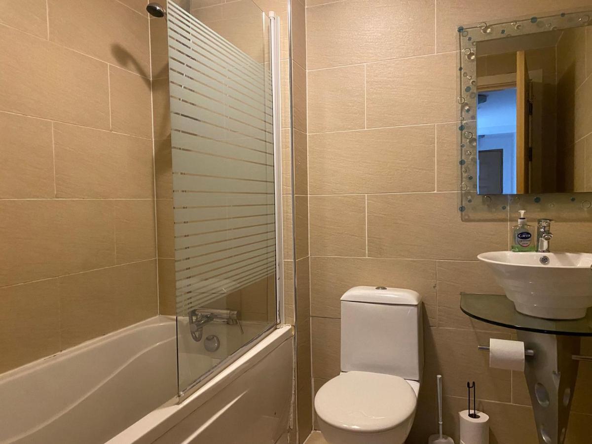 Alexander Apartments Newcastle City ภายนอก รูปภาพ